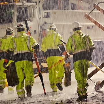 Crews working in storm conditions